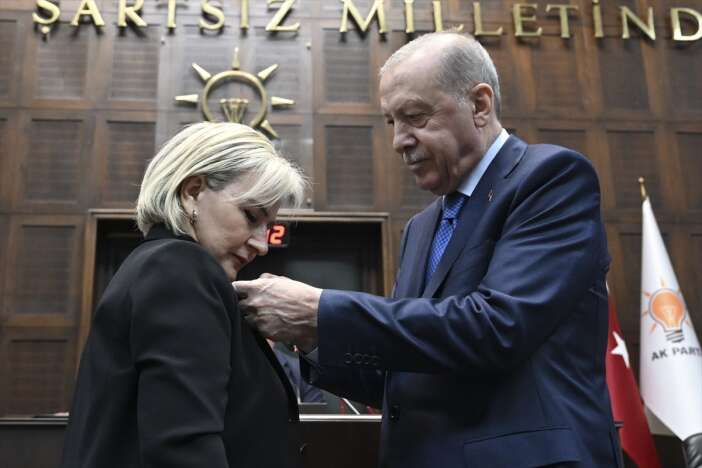 chpden-istifa-etmisti-nimet-ozdemirin-yeni-adresi-ak-parti-oldu