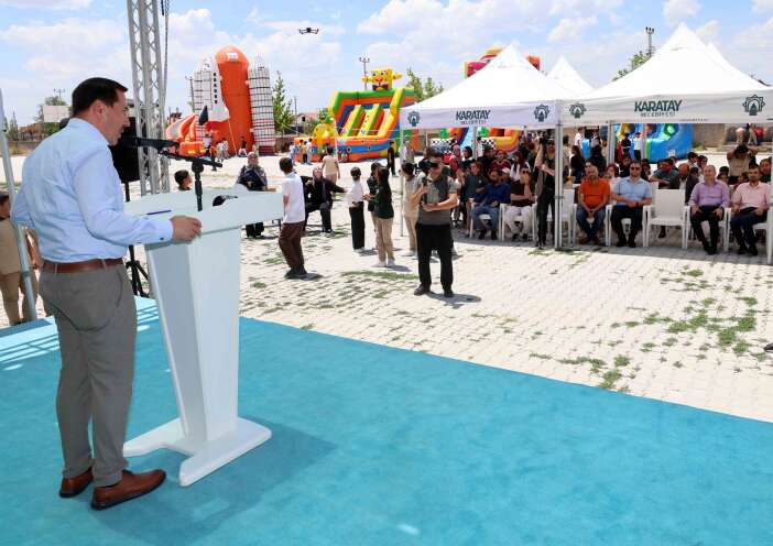 kitap-sevgisi-senlikle-taclandi-konyadaki-buyuk-proje-sona-erdi
