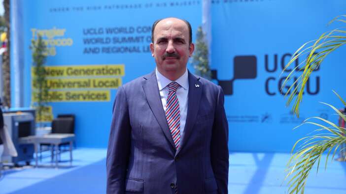 dunya-belediyeler-birligi-baskani-secilen-altaydan-ilk-aciklama