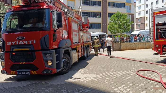 kahreden-haber-apartman-yangininda-3-engelli-kardes-hayatini-kaybetti