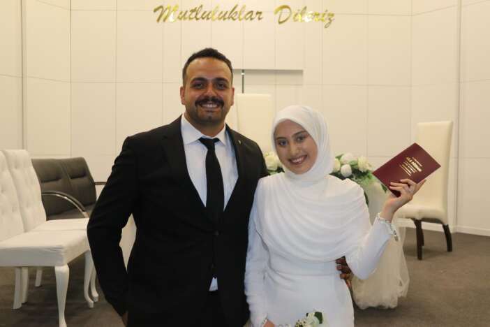 bugun-takvimdeki-dikkat-ceken-rakamlar-nikah-dairelerini-doldurdu