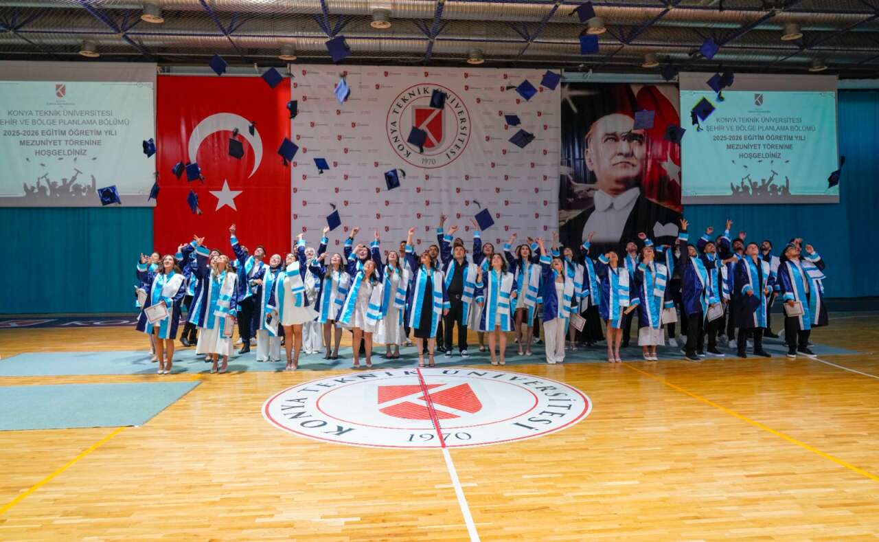 konya-teknik-universitesinde-mezuniyet-heyecani-bir-bolum-ilk-mezunlarini-verdi