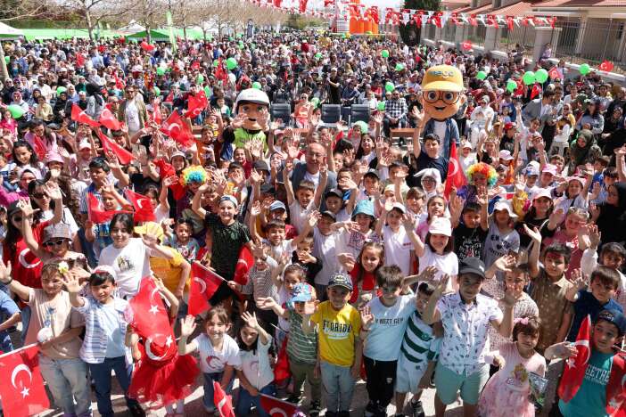 konyada-bu-hafta-sonu-cocuklarin-selcuklu-ve-meramda-2-gun-senlik-var