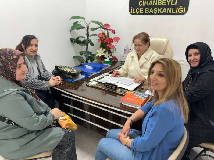 konyada-hastalari-asagilayan-paylasimin-sahibi-ak-parti-ilce-baskaninin-esi