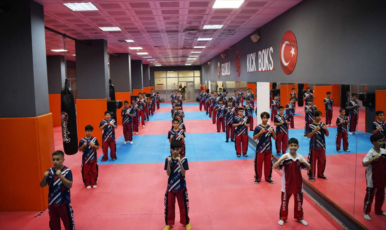 konyada-yaklasik-20-bin-ogrenciyle-dev-organizasyon-yaz-spor-okullari-basliyor