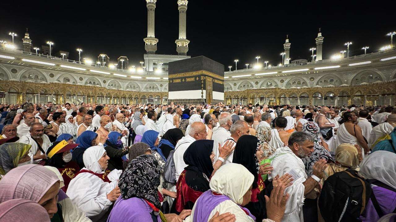 konya-buyuksehirin-vefa-umresinde-kura-heyecani-isimler-belli-oluyor