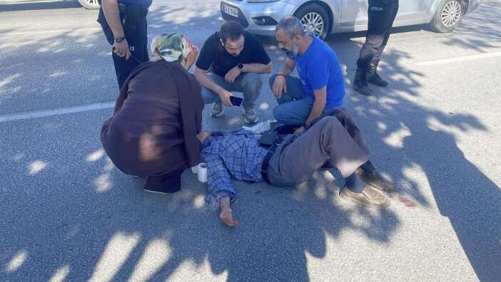 yer-konya-bisikletiyle-yolun-karsisina-gecmek-isterken-canindan-oluyordu