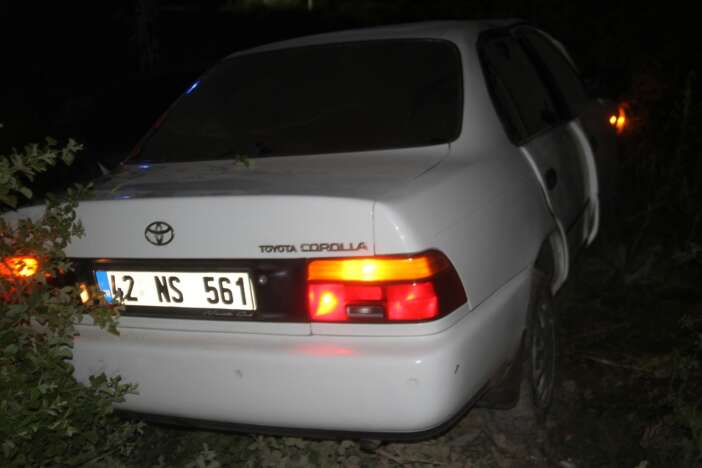 konyada-otomobil-sarampole-uctu-3-yarali-var