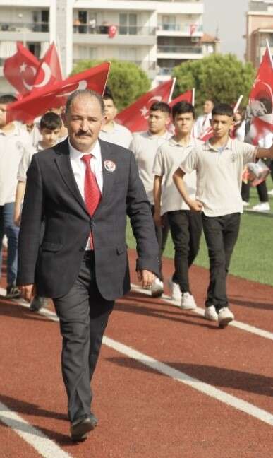 hemsire-esinin-cabasi-yetmedi-mudur-yardimcisi-hayatini-kaybetti