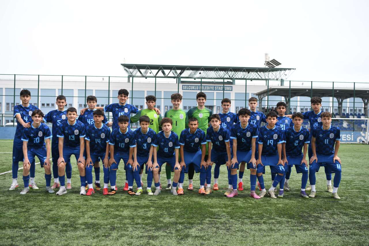 konyanin-genc-futbolculari-turkiye-sampiyonu-oldu-147-takimi-geride-biraktilar