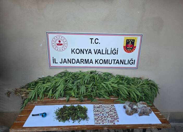 jandarma-yakalamasa-konyada-gencleri-zehirleyeceklerdi-81-gozalti-var