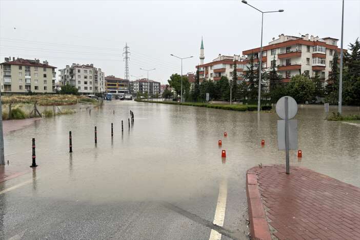 2-ilce-ilk-sirada-liste-uzun-24-saatin-konya-yagis-haritasi-belli-oldu