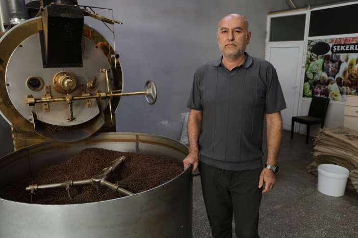 kahve-borcu-kavgayla-bitti-toptanci-darbedildi