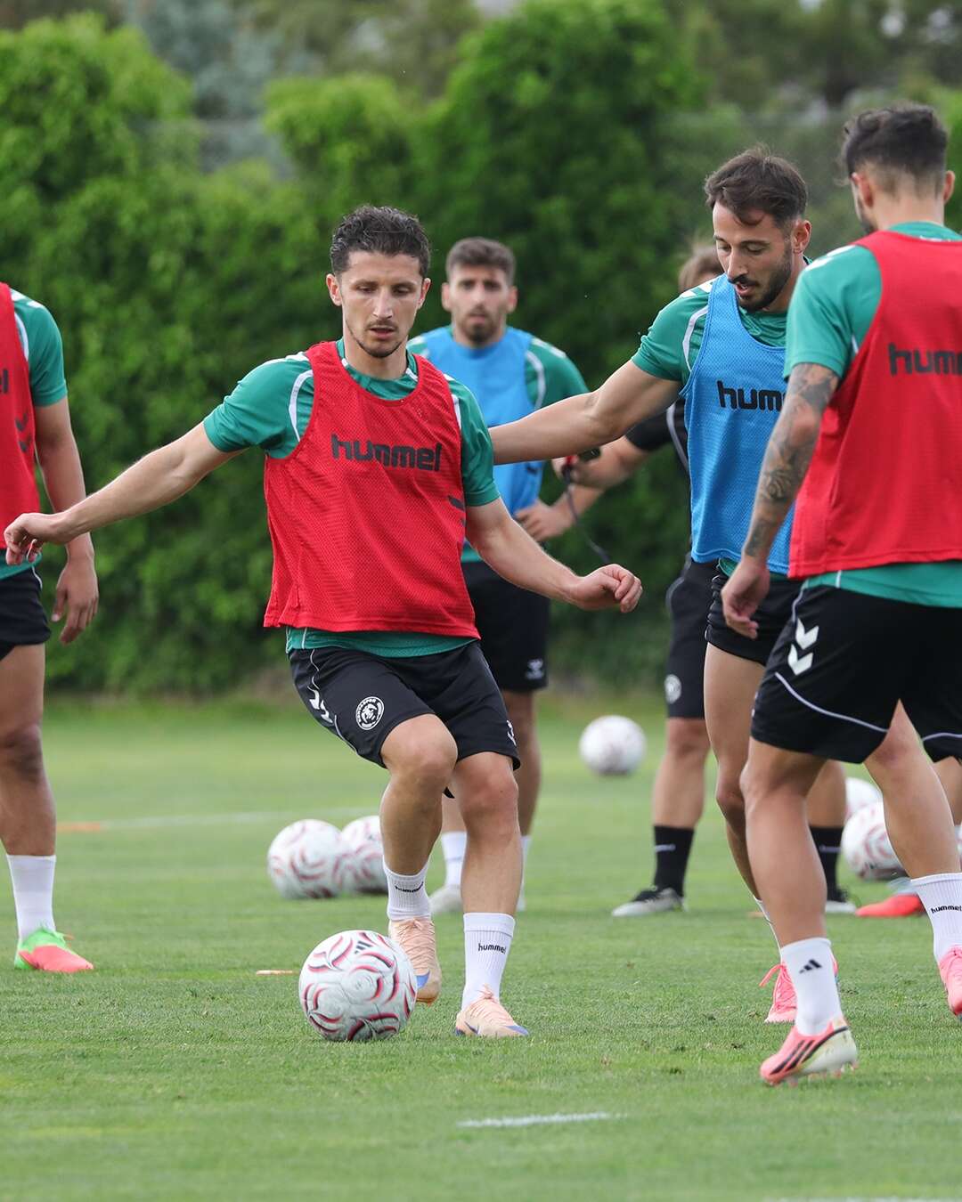 konyaspordan-blaz-kramer-ve-enis-bardhi-aciklamasi