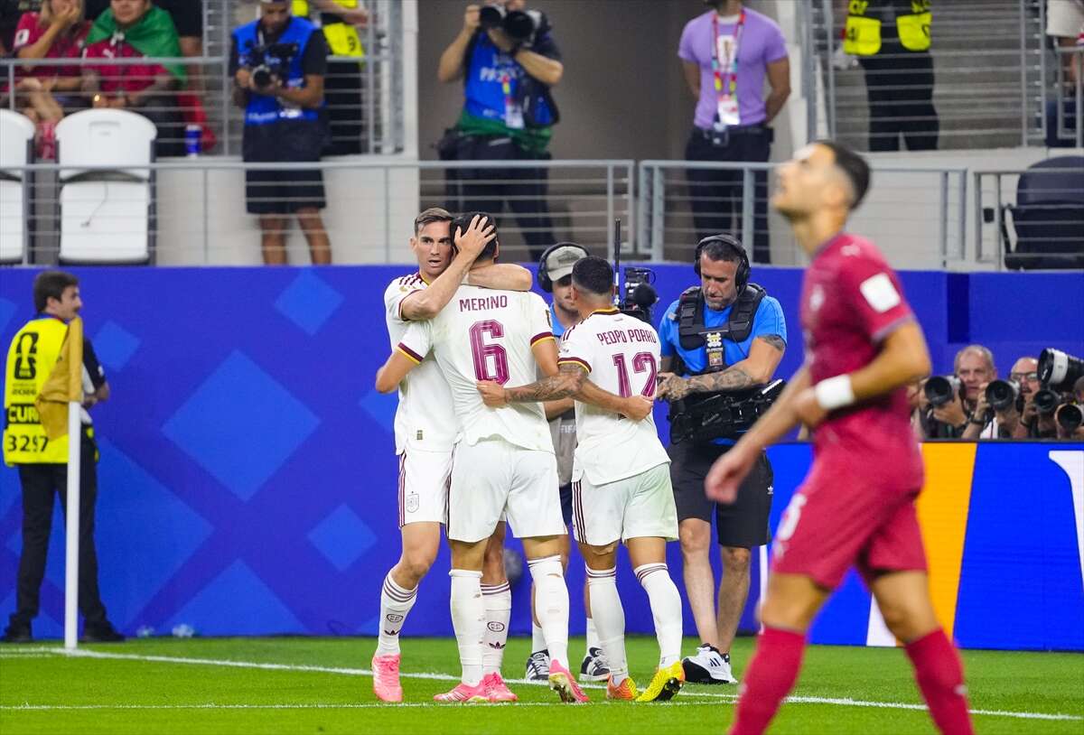 ronaldoyu-yikan-duduk-dunya-kupasi-kariyeri-boyle-bitti