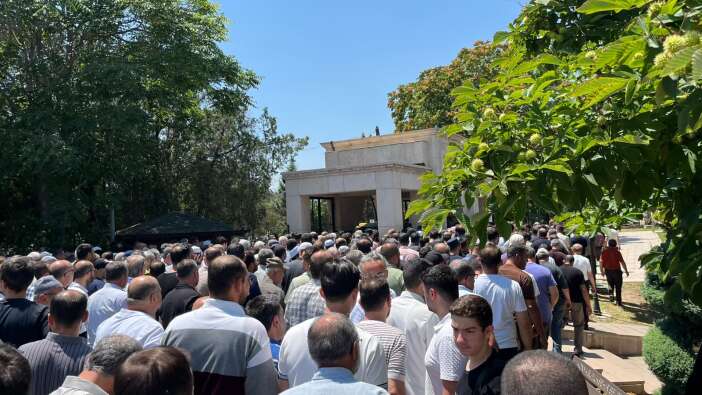 konyada-cinayete-kurban-giden-kuyumcu-sami-ayaza-aci-veda