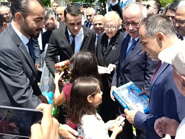 konyanin-turizm-kenti-ilcesinde-yeni-park-acildi-adi-dikkat-cekti