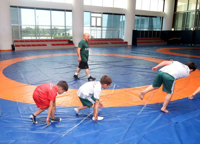 karatay-yaz-spor-okullari-acildi-konyada-3-bin-670-cocuk-yazi-sporla-karsiladi