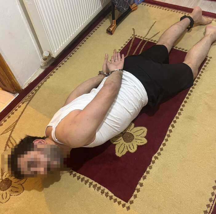 107-supheli-tespit-edildi-ay-grubu-icin-konya-dahil-7-ilde-dugmeye-basildi