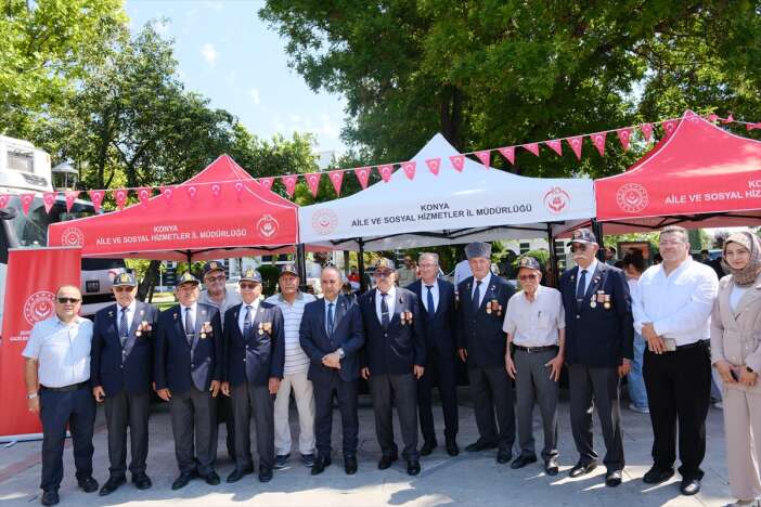 15-temmuz-ruhu-konyada-yasatildi-kahramanlar-kan-bagisi-yapti