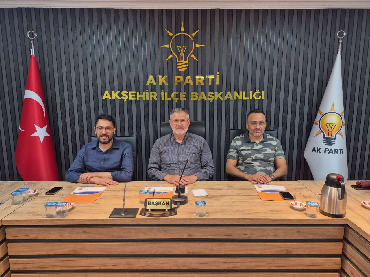 ak-parti-konyada-bir-ilce-baskani-istifa-etti