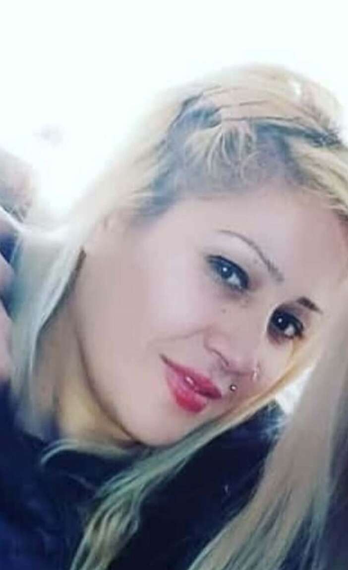 genc-kadin-sevgilisi-tarafindan-dovulerek-olduruldu