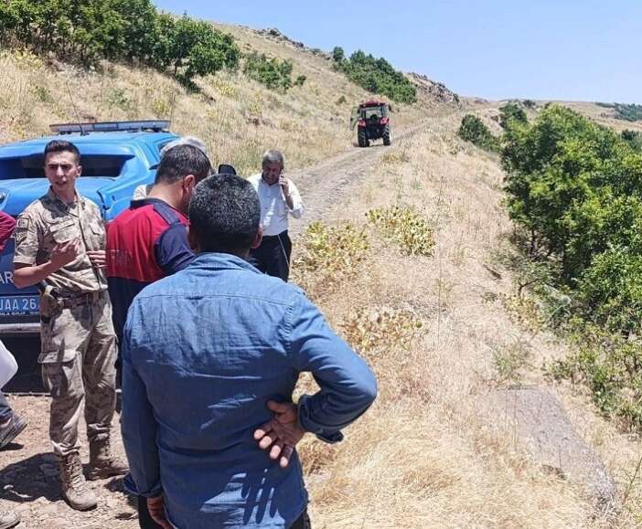 piknik-yolunda-feci-kaza-1-olu-23-yarali