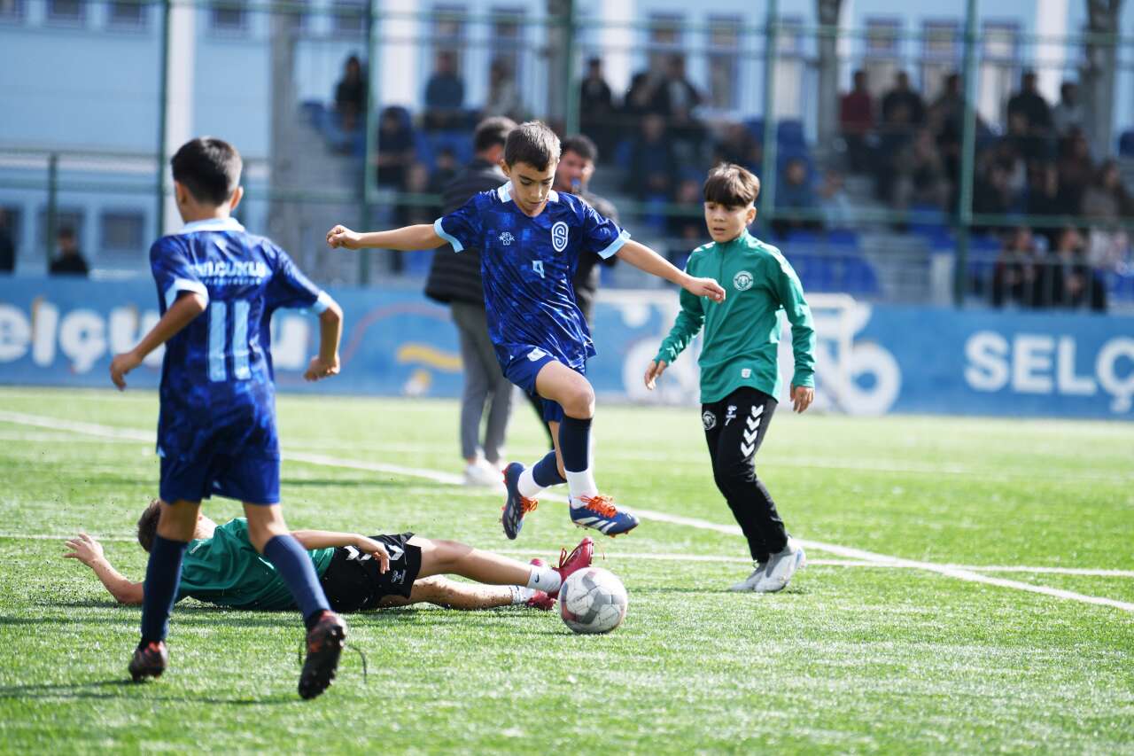 selcuklu-belediyesporda-futbol-altyapi-secmeleri-icin-kayitlar-basladi