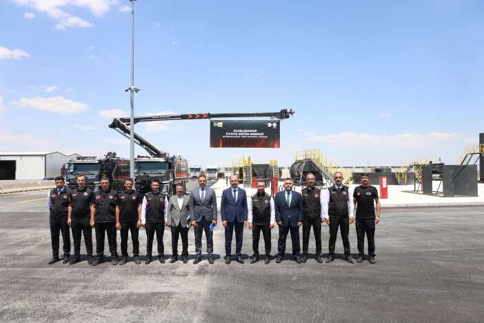 konya-itfaiyesi-dunyada-bir-ilke-imza-atti-baskan-altay-duyurdu