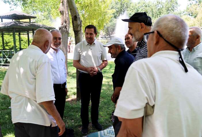 konyada-kuran-sevdalilari-piknikte-bulustu-baskan-kilca-da-ortak-oldu