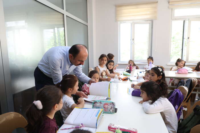 konyada-yaz-geldi-bilgehaneler-ve-asemler-civil-civil-oldu