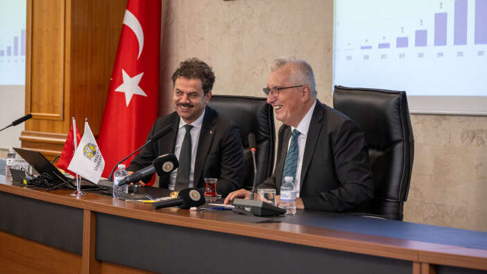 konyanin-en-buyugu-turkiyede-tam-akredite-28-universitesi-arasinda