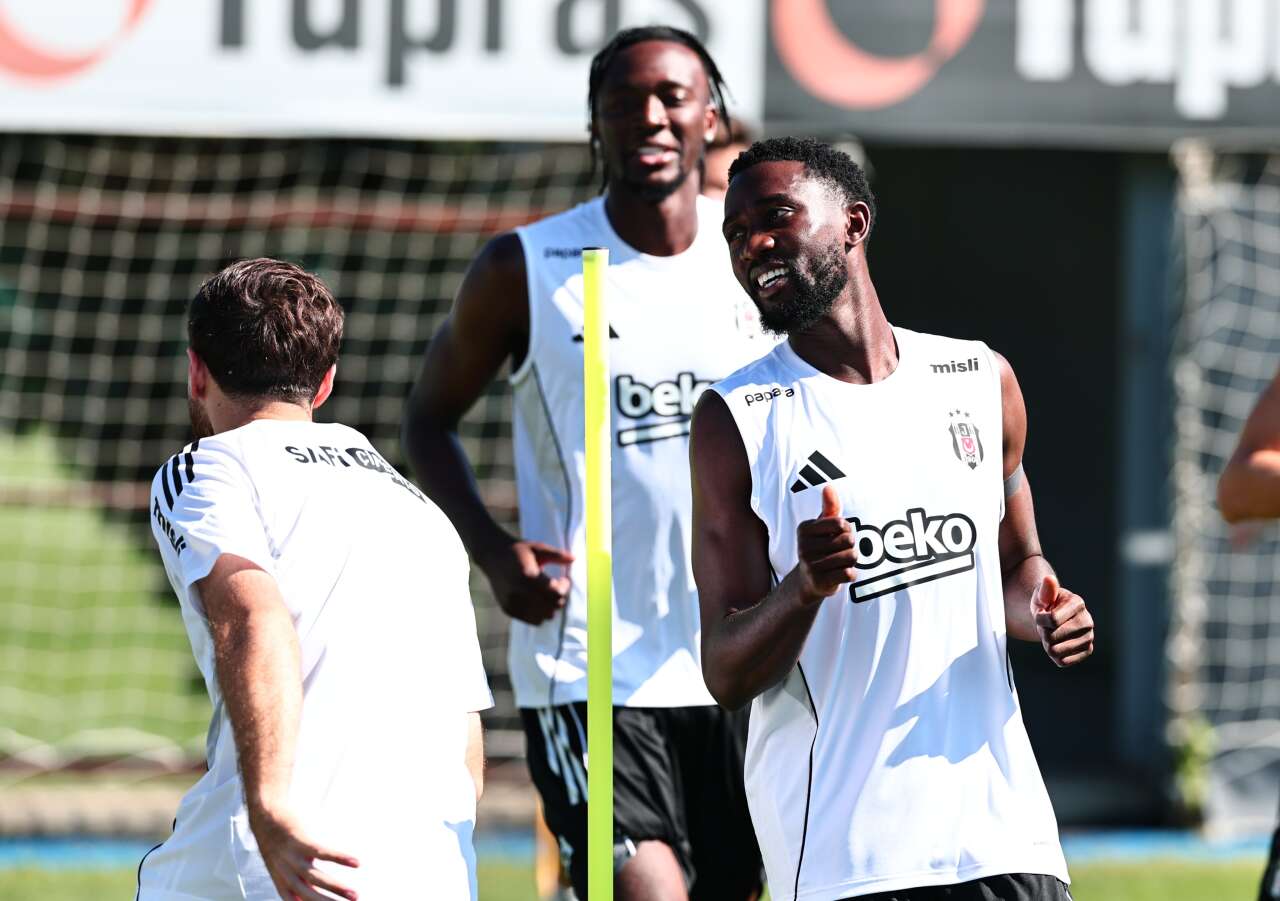 midtjylland-maci-oncesi-besiktasa-kotu-haber