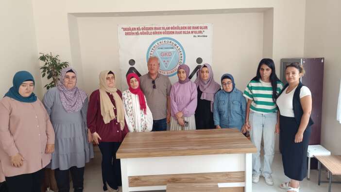 konyada-gormeyen-gozler-ilmek-ilmek-basari-oruyor