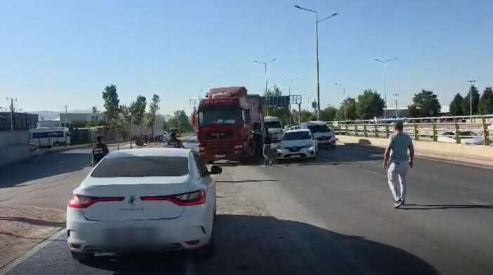 tir-ile-zehir-sevkiyati-yapiyordu-konya-polisi-dur-dedi