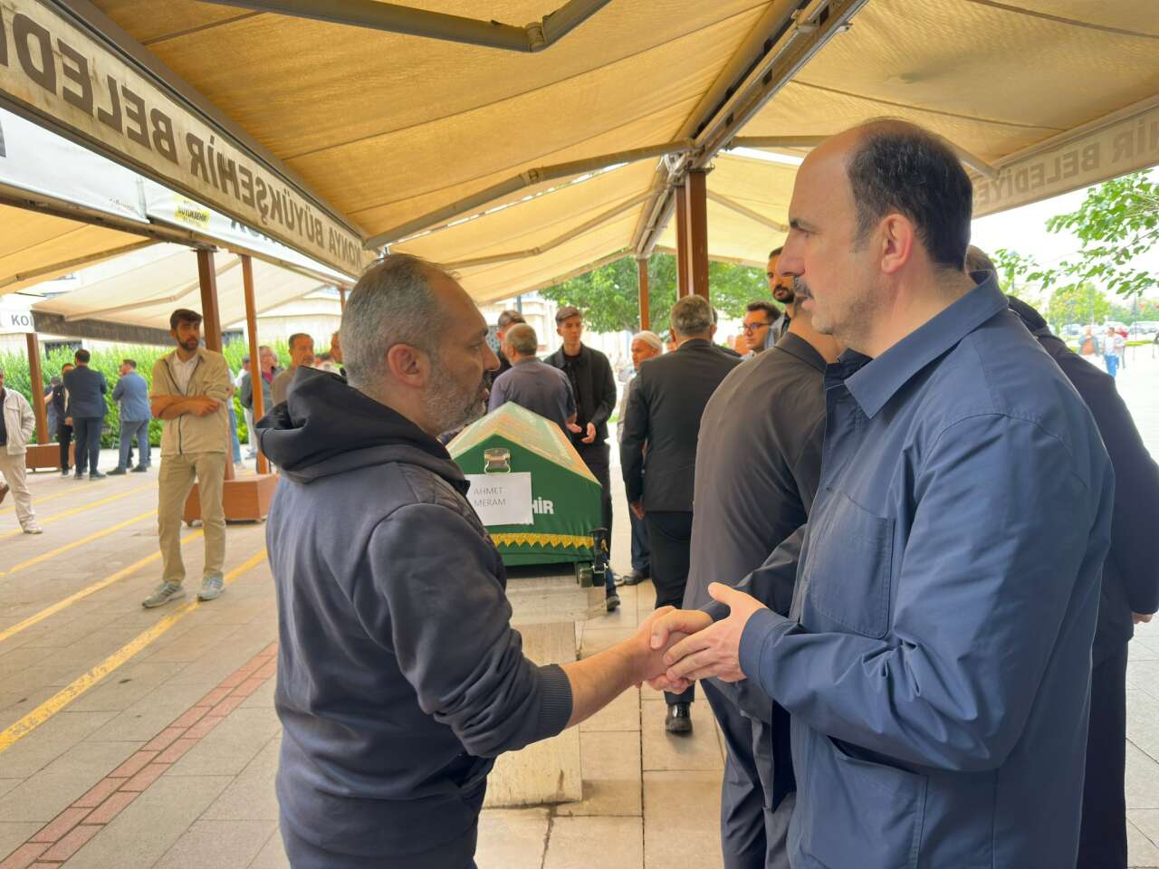 baskan-altayin-aci-gunu-ahmet-meram-son-yolculuguna-ugurlandi