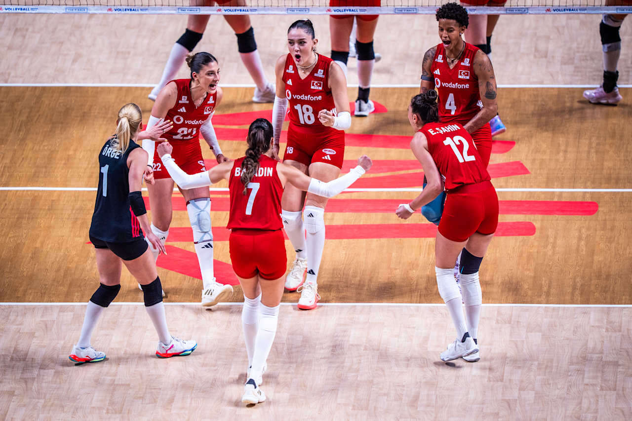 filenin-sultanlari-milletler-liginde-finale-yukseldi
