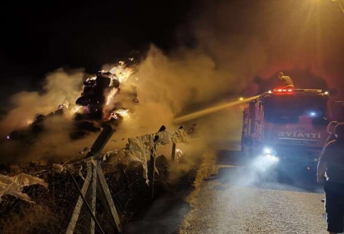 konyada-gece-yarisi-yayla-alev-alev-yandi
