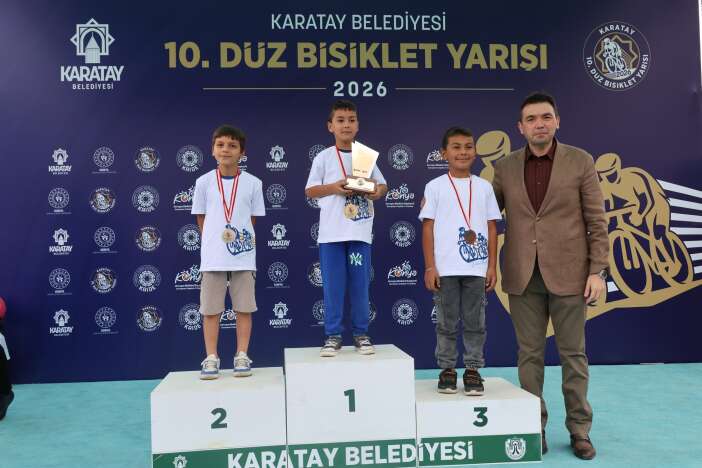 konyada-spor-dolu-bir-gun-minikler-odul-icin-pedal-cevirdi