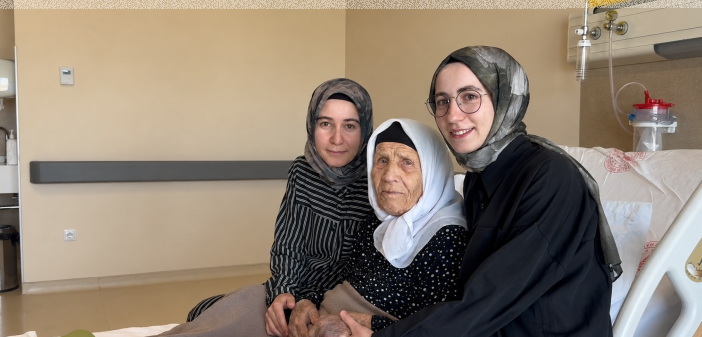 konyada-tip-tarihe-gecebilecek-ameliyat-96-yasindaki-kadin-sagligina-kavustu