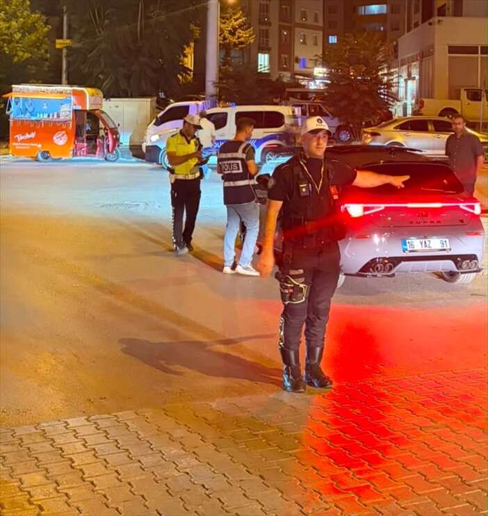 konyada-trafik-polisleri-bir-haftada-6-milyon-tl-ceza-yazdi
