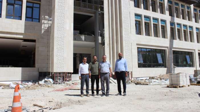 Konya Anadolu İmam Hatip Lisesinin yeni kampüs inşaatı hız kesmeden devam ediyor haber fotoğrafı