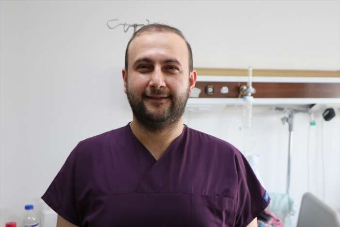 kaderin-boylesi-20-yil-once-aldirmak-istedigi-oglu-bugun-hayatini-kurtardi