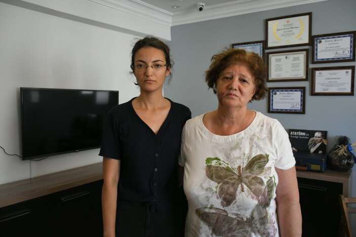 ev-kavgasi-kanli-bitti-anne-ve-2-cocugu-darbedilip-bicaklandi