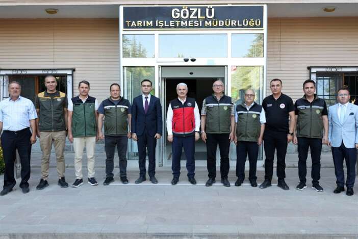 konya-valisi-ibrahim-akin-direksiyona-gecti-bicerdoverle-hasada-katildi