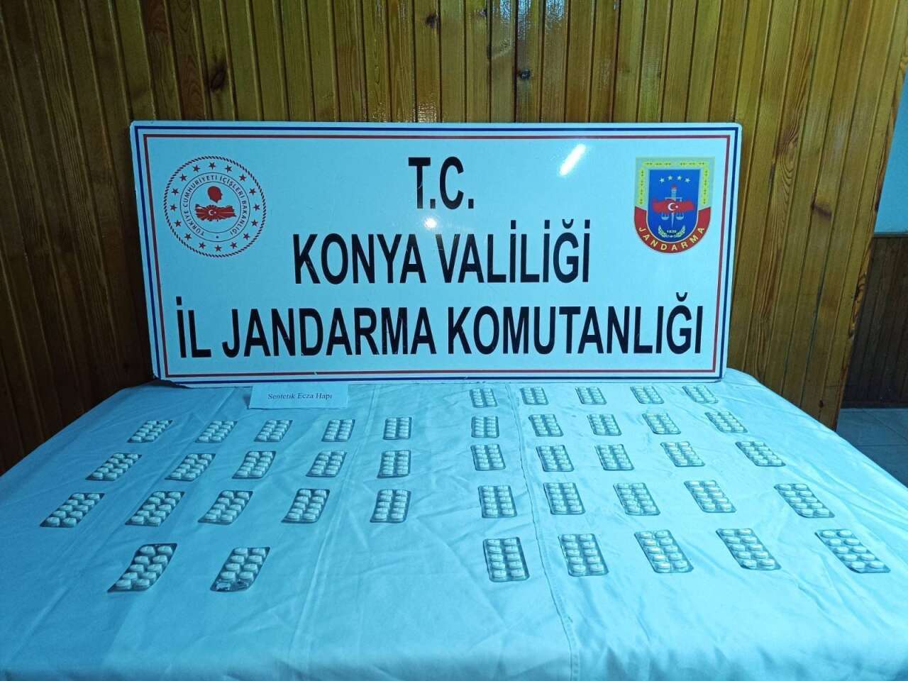 konyada-jandarmadan-uyusturucu-operasyonlari-61-kisi-yakalandi