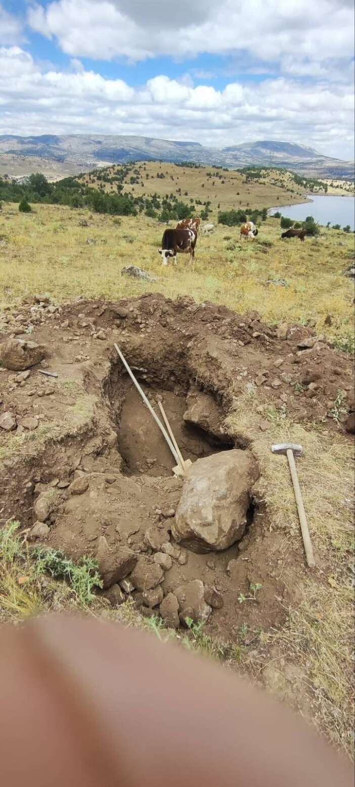 konyada-tarihi-eser-operasyonu-100-adet-sikke-ele-gecirildi