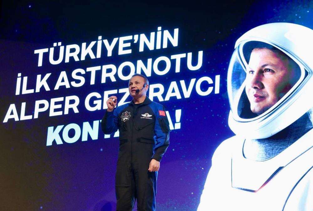 turkiyenin-ilk-astronotu-alper-gezeravci-terfi-etti