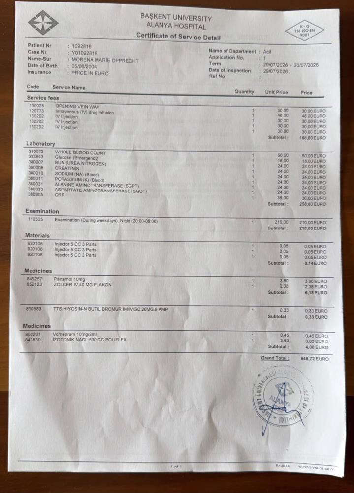 acil-serviste-odedikleri-ucret-turistleri-isyan-ettirdi-konu-cimere-tasindi