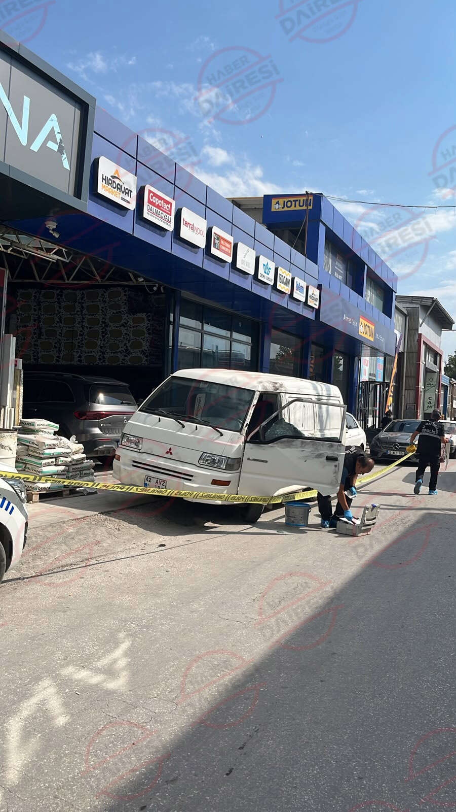 konyada-maskeli-soygun-ekipler-alarma-gecti